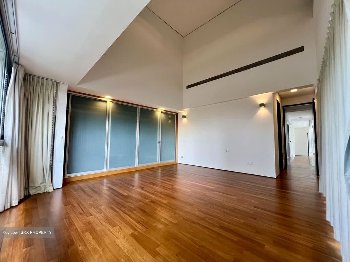 Queen's Road (D10), Detached #596398771